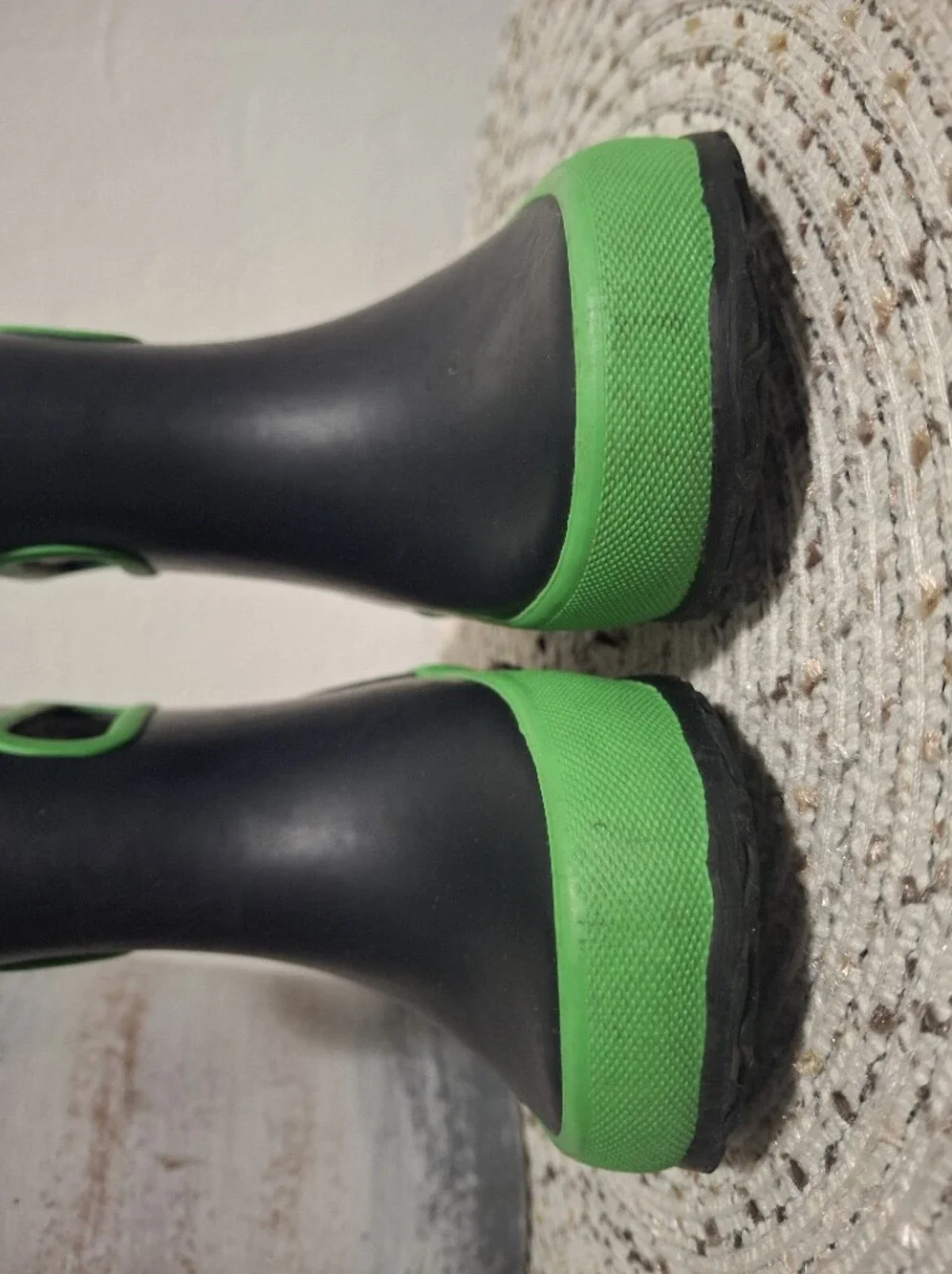 Kids Bogs Rain Boots Size 5c.